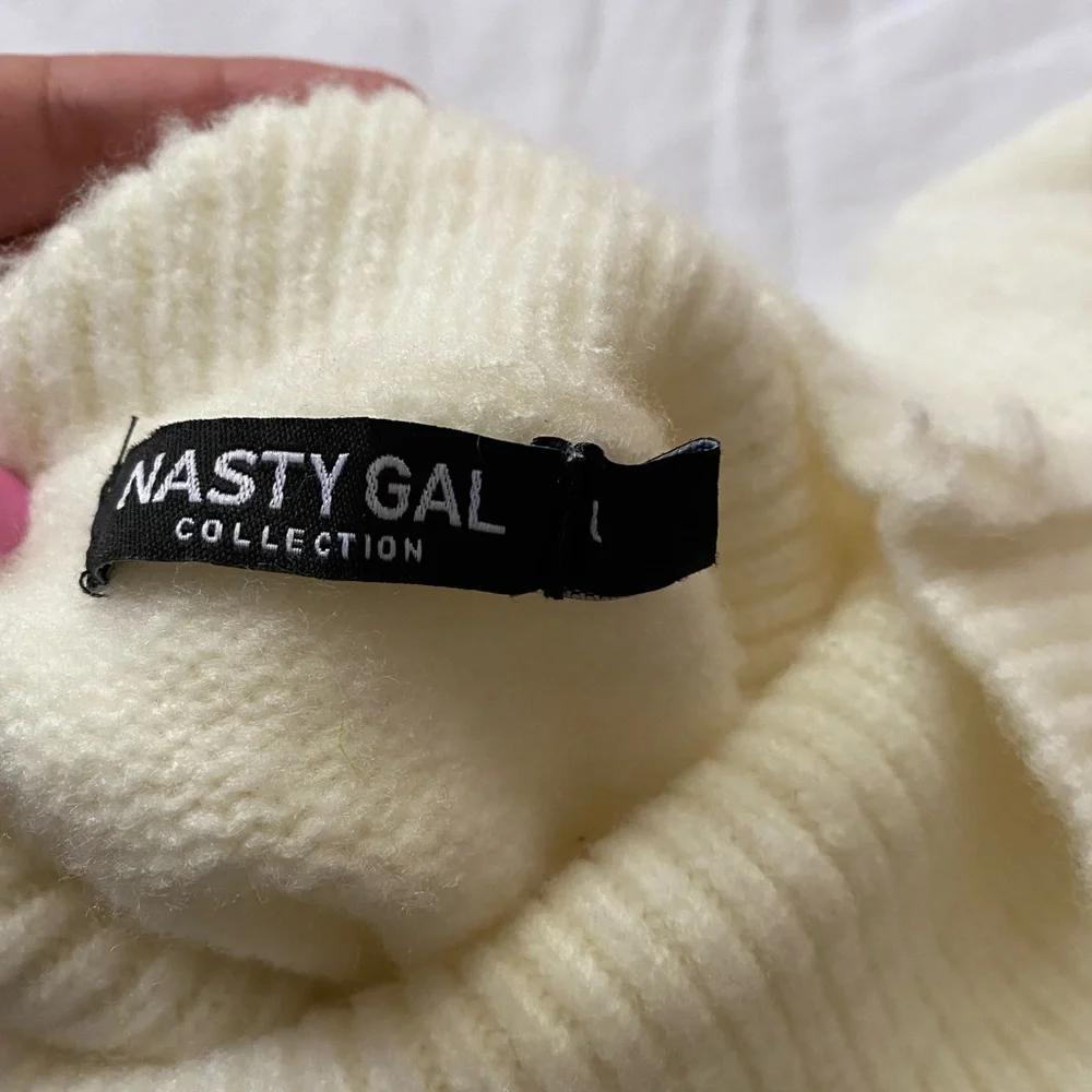Nasty gal puffy sleeve sweater - Picture 3 of 5